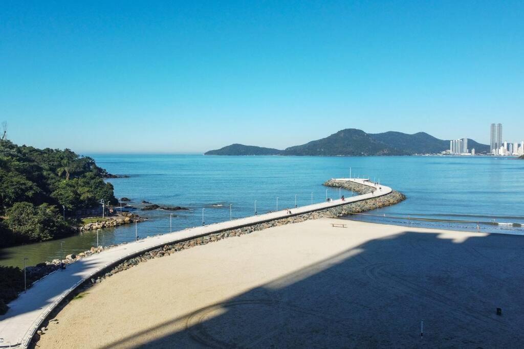 Ap Balneario Camboriu - Proximo Roda Gigante Esterno foto
